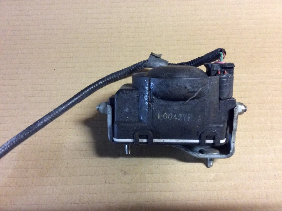 Lexus IS 220 F-Sport Anti Theft Alarm Siren Horn 8904053030  #586C - Image 3 of 4