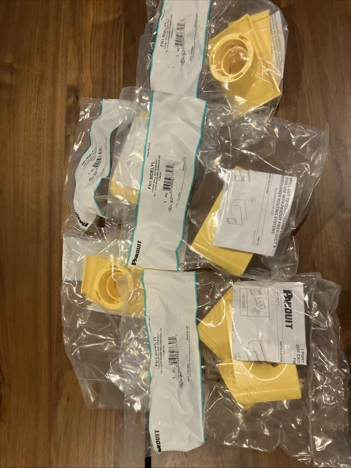 5 Panduit FR1.5IDELYLL duto de fibra 1 porta derramamento saída lateral para tubo de 1 1/2” - Imagem 4 de 4