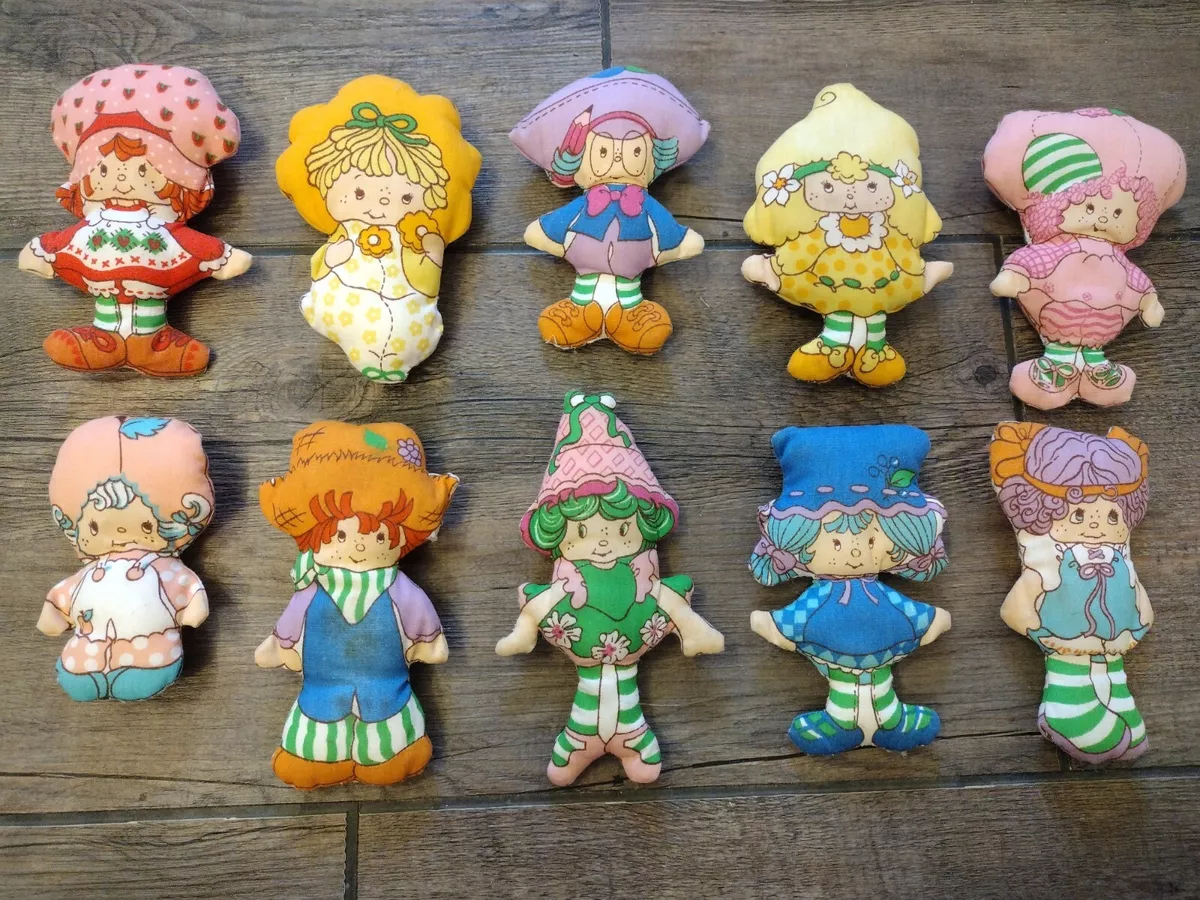 Strawberry Shortcake Friends rare lot of 1980 s Stuffed Dolls