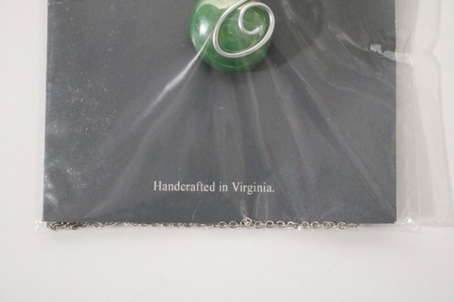 Handcrafted Green Stone Pendant Necklace - Picture 3 of 19