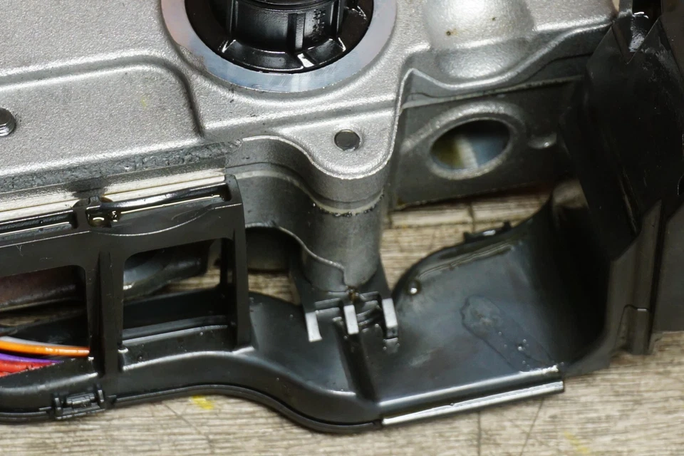 AUDI Q5 QUATTRO 8R 2013 3,0 L V6 gasolina AWD transmisión automática carrocería de válvula 230 k OEM Foto 4 de 4