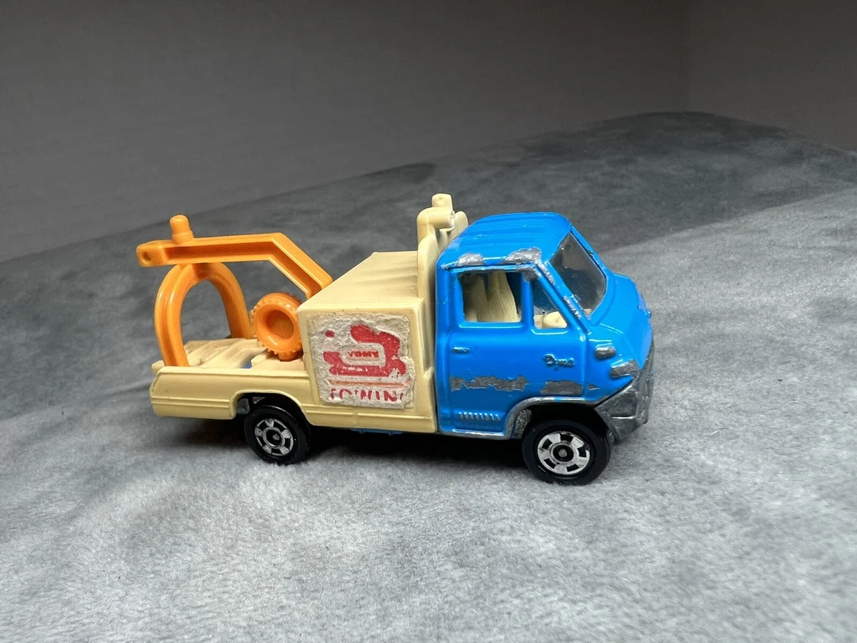 Tomica sales toyota dyna