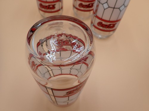 Set of 4 Vintage Coca-Cola Drinking Glasses Tiffany Frosted Stained Glass Style - Picture 4 of 4