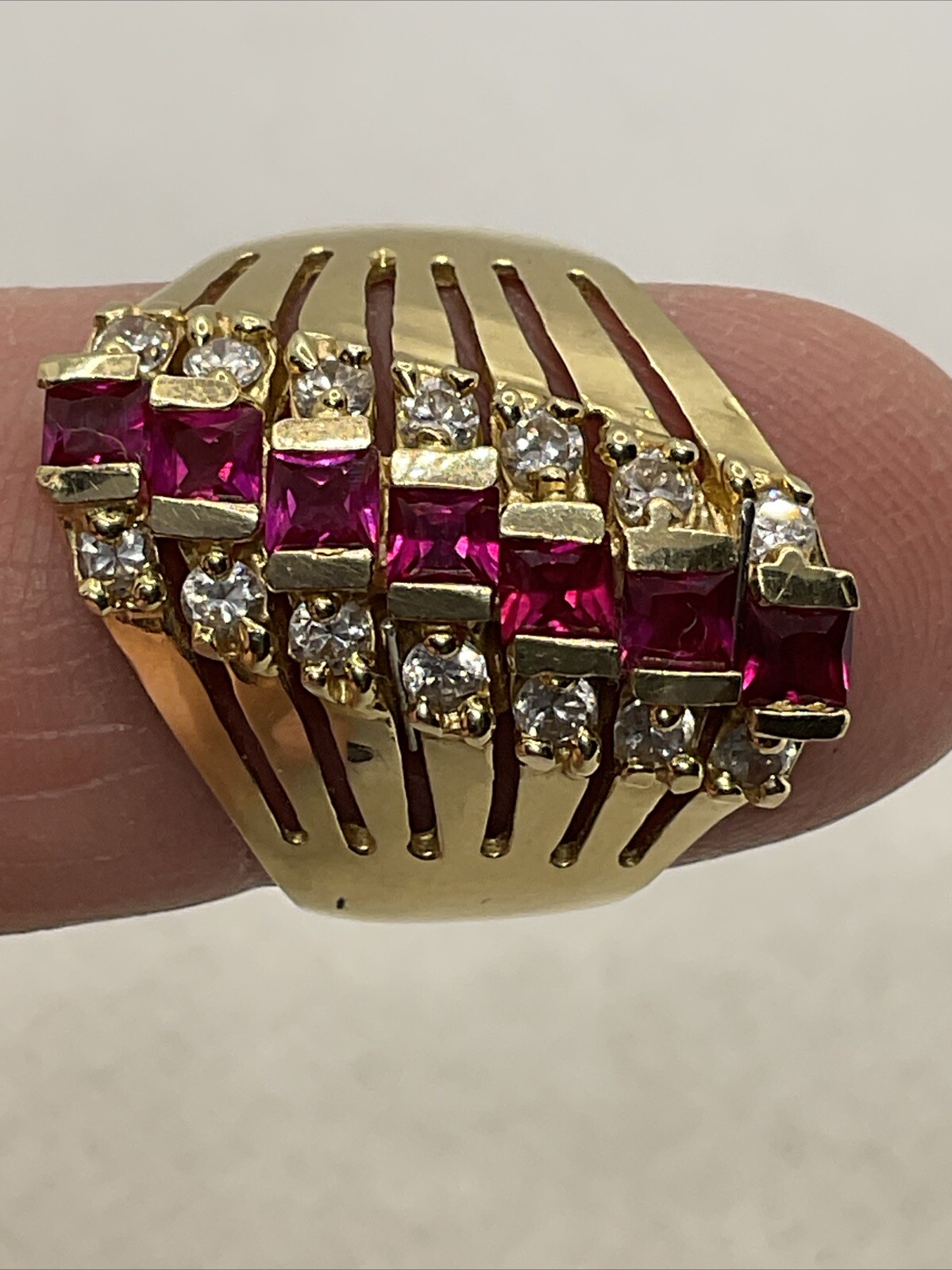 IMPRESSIVE Solid 14K Yellow Gold Princess Cut Cre… - image 10