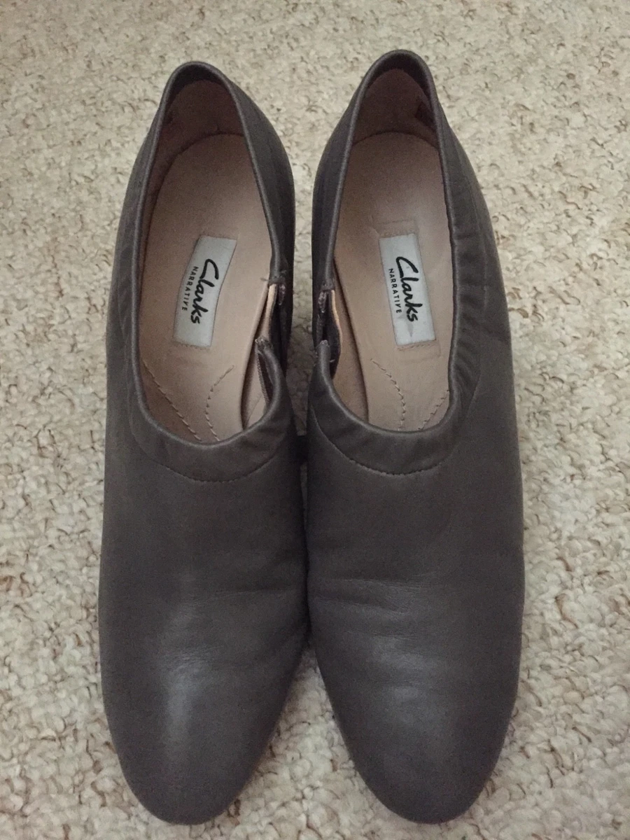 Clarks ladies 2025 grey shoes