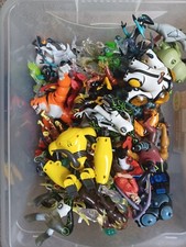 Ben 10 Action Figures - Bandai - Playmates - Variations