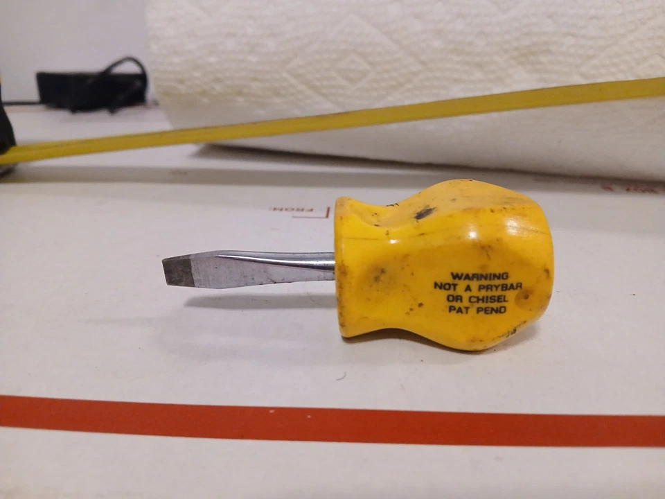 Snap On Slotted/ Flat blade Stubby Screwdriver SDD1 Made In USA - Image 3 of 4