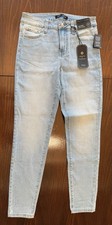NEW NWT Women s Jeans Mid Rise Ankle Skinny Light Wash, Size 4