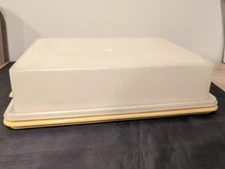 Vintage Tupperware Rectangle Cake Keeper Carrier Harvest Gold 623 622