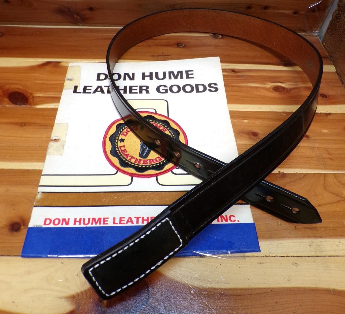 B113 WT 38" HUME Black Leather 1.5" Buckleless Stud Mechanic / Gun Holster Belt