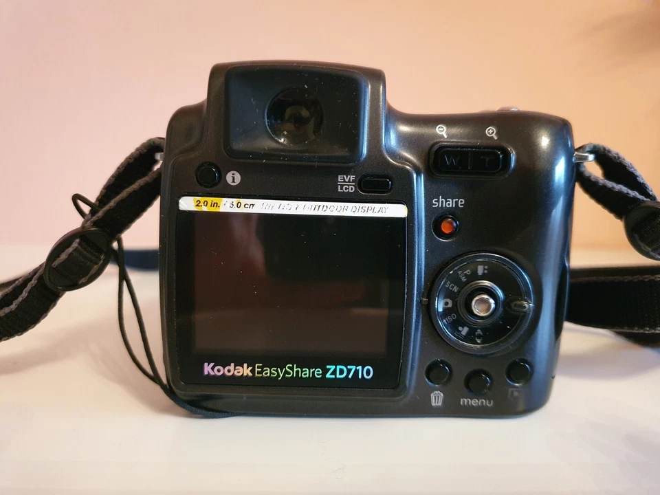 Kodak EasyShareZD710 Digitalkamera 7,1 Megapixel 10-fach Zoom/Einwandfrei  - Bild 4 von 4