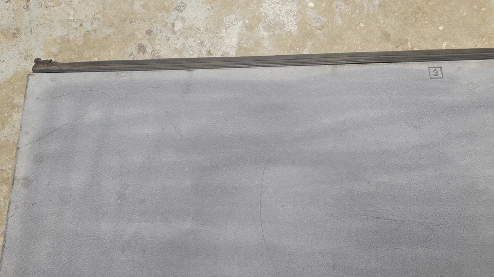 02-13 CHEVROLET AVALANCHE CADILLAC ESCALADE EXT OEM CAMA TONEL CUBIERTA PIEZA #3 Foto 2 de 4