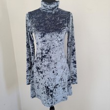 Kimchi Blue Urban Outfitters Dress Velvet Knee Length Longsleeve Medium Holiday
