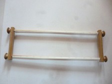 E-Z Stitch Needlework Wood Scroll Frame Rods 20" X 1/2", 6 Extender Bars, Knobs