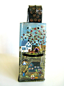 HAND PAINTED DECORATIVE AMERICAN FOLK ART CHEESE GRATER