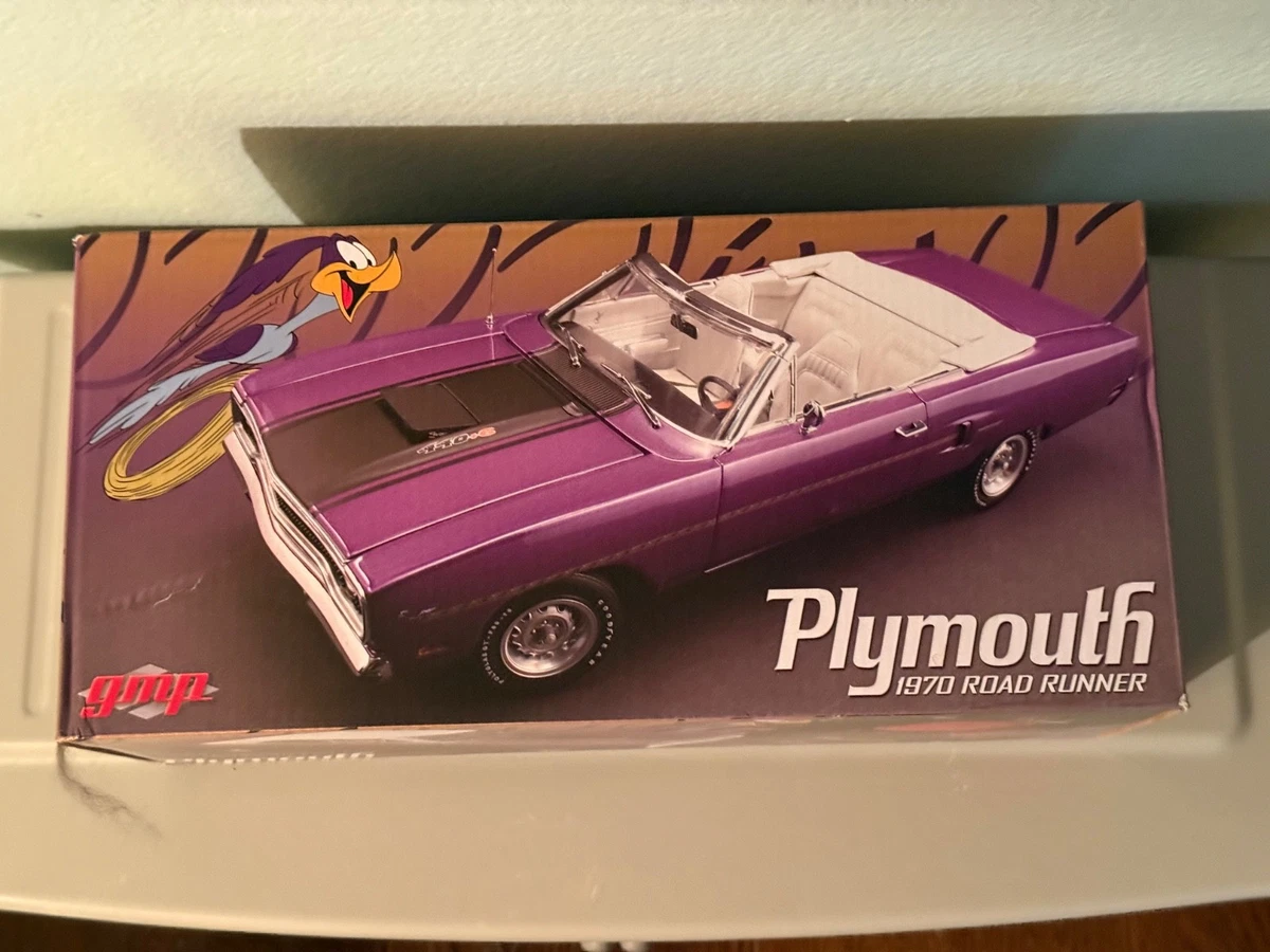GMP/'70 Plymouthプリムス RoadRunner 1/18 レア！ Preços baixos em Plymouth GMP Veículos de brinquedo em metal