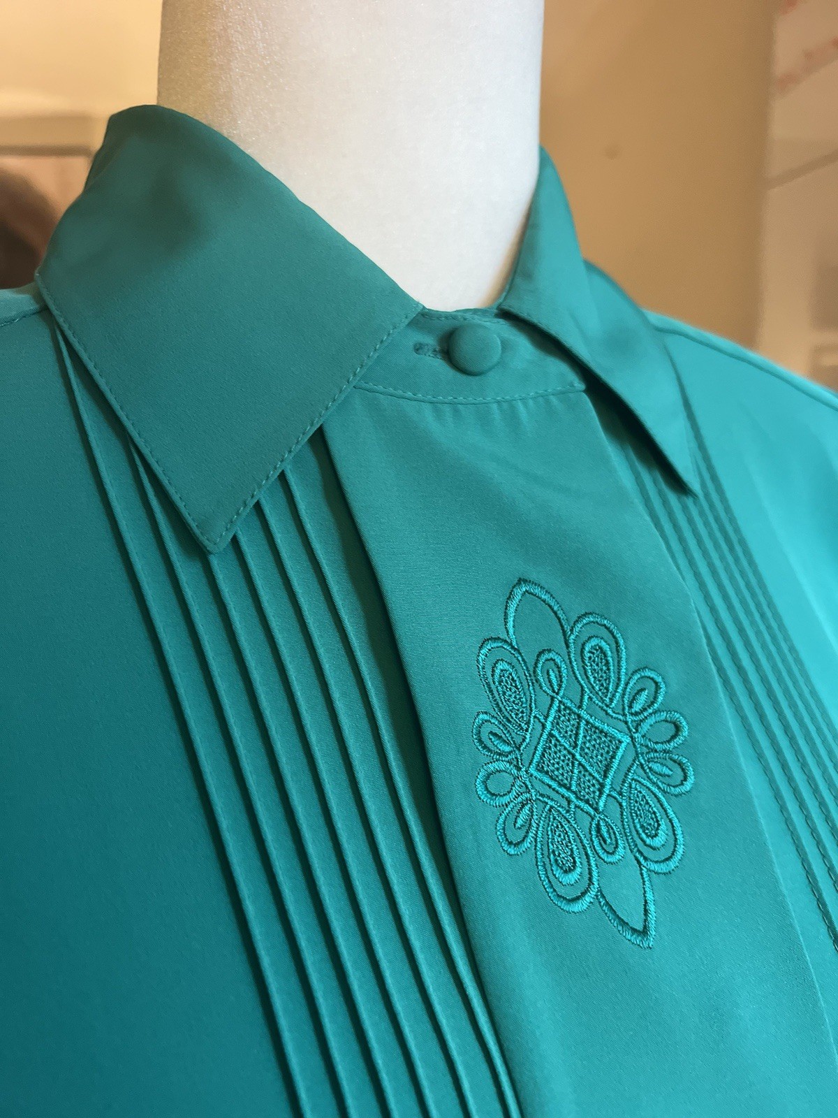 SAINT LAURENT Blusa pintuck verde Yves St Clair Preppy Dark Academia bibliotecaria vintage 8P