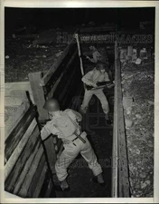 1942 Press Photo West Point Military Academy cadets at bayonet practice