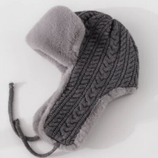 Ladies Cable Knit Trapper Hat Windproof Faux Fur Earflap Cap Winter Beige Black