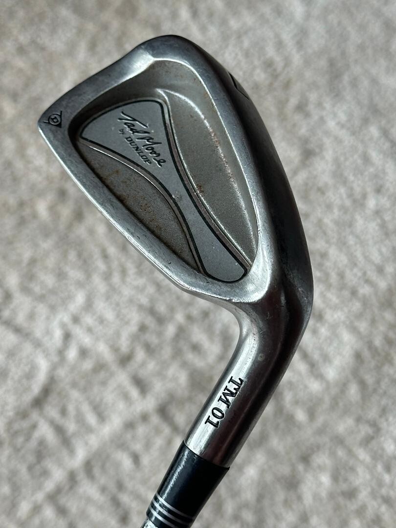 TAD MOORE TM 01 #7 IRON WITH A FIRM FLEX RIFLE SHAFT AND A