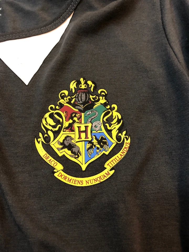 CAMISA JERSEY HARRY POTTER CON CAPA TALLA PEQUEÑA Foto 3 de 4