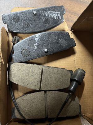 REAR BRAKE PADS SET BRAKING PADS GENUINE OE MAZDA 323,626,PREMACY,RX7