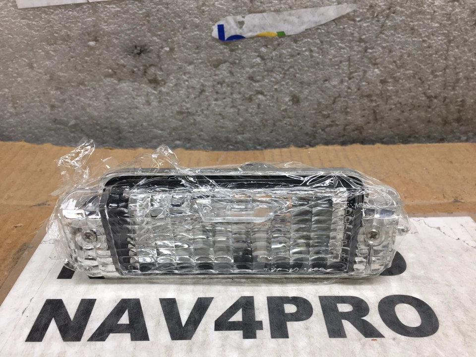 NEW 1989-1994 For PONTIAC SUNBIRD LEFT DRIVER Side PARK LAMP #F81 - Image 2 of 3