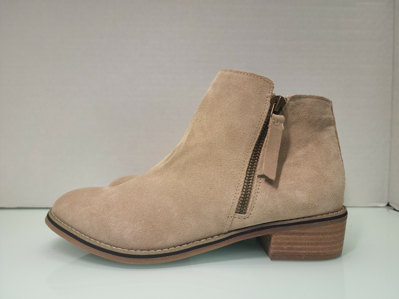 Blondo B6269-295 Tan Waterproof 