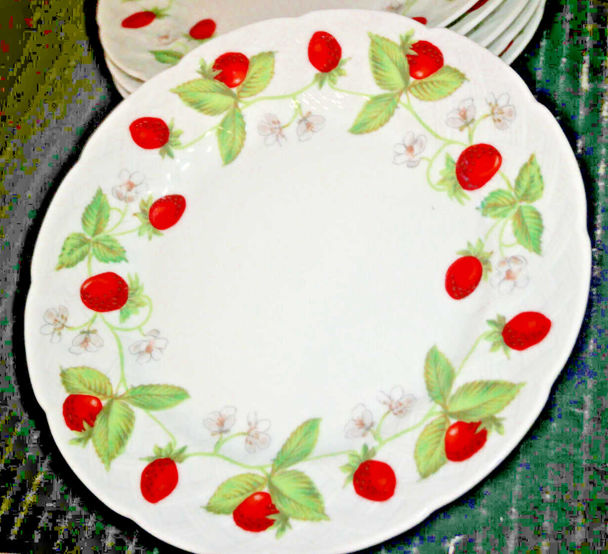 Bernardaud Limoges Frasiere Strawberry Dessert or Canape