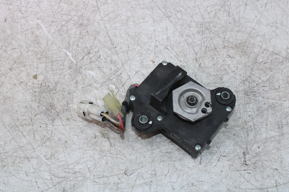 04-15 Kawasaki Ninja Zx10r Zx1000 válvula de escape servo motor 21174-0005 - Imagem 4 de 4