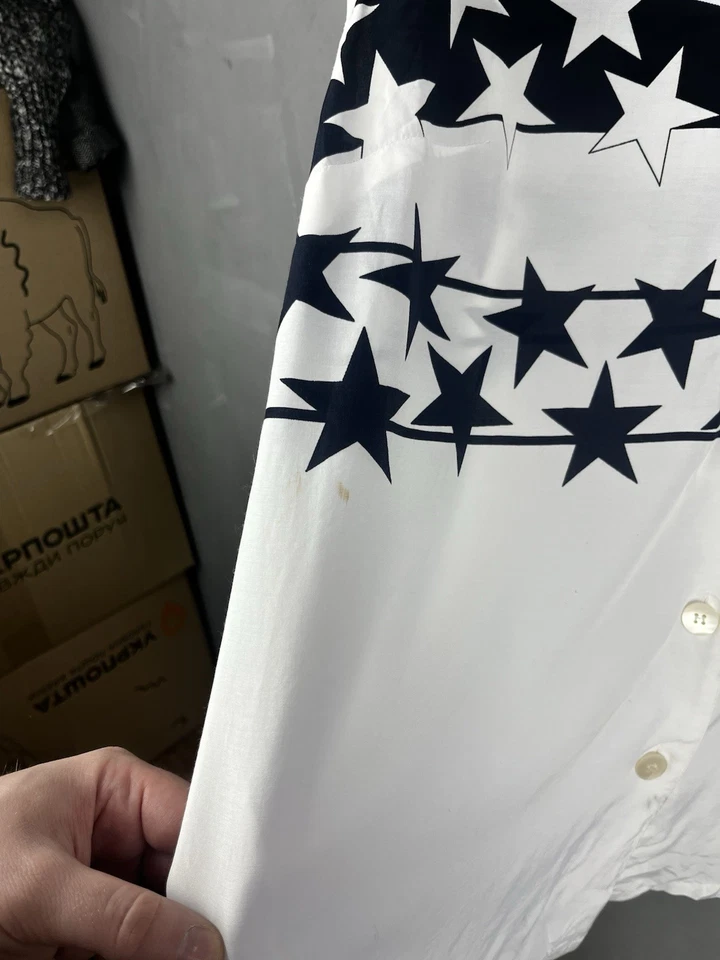 Givenchy Men’s Button Shirt Size M - Image 3 of 4