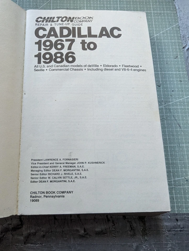 Manual de guía de reparación y puesta a punto Cadillac DeVille, Eldorado, Fleetwood y Sevilla Foto 2 de 4