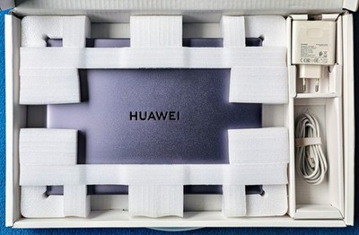 HUAWEI MateBook 14 (14'') AMD Ryzen 5 Radeon Graphics RAM 16 512GB SSD Windows 11