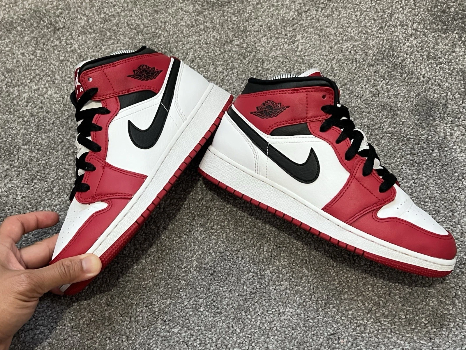 Nike Jordan 1 Mid " Chicago" 2020 taglia UK 5 EU 38 US 5 5Y