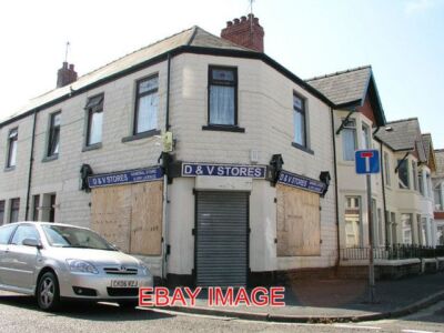 FOTO EHEMALIGER LADEN BRAUNSCHWEIG / NORTHUMBERLAND ST CARDIFF EIN EINMAL DRINGEND BENÖTIGTER MAIS
