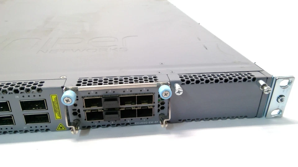 Juniper EX4600-40F 24x SFP+/SFP Ports 4x QSFP+ Ports w/ 1x EX4600-EM-8F *READ* - Image 3 of 4