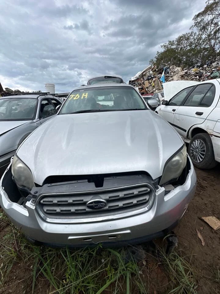 2005 Subaru Outback Legacy Steering Wheel BP BL Auto Petrol 03-09 #B632 - image 2 of 4