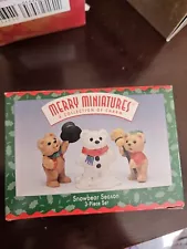 Hallmark Merry Miniatures Snowbear Season