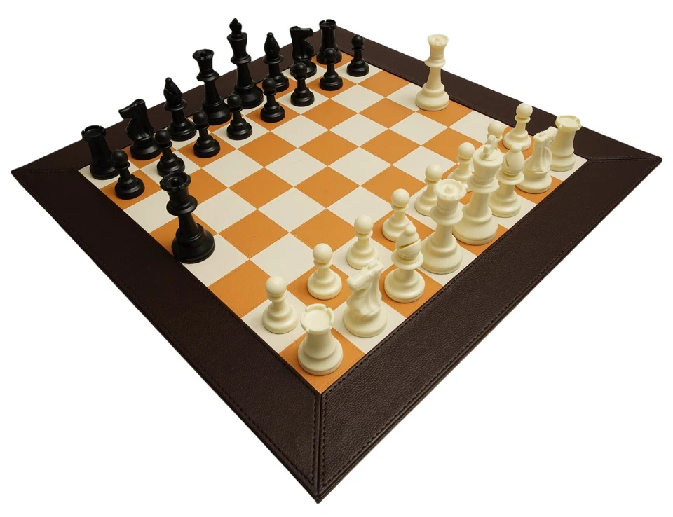 TOURNAMENT STYLE WEIGHTED CHESSMEN WITH 2 EXTRA QUEENS & LEATHERETTE BOARD - Image 2 of 4