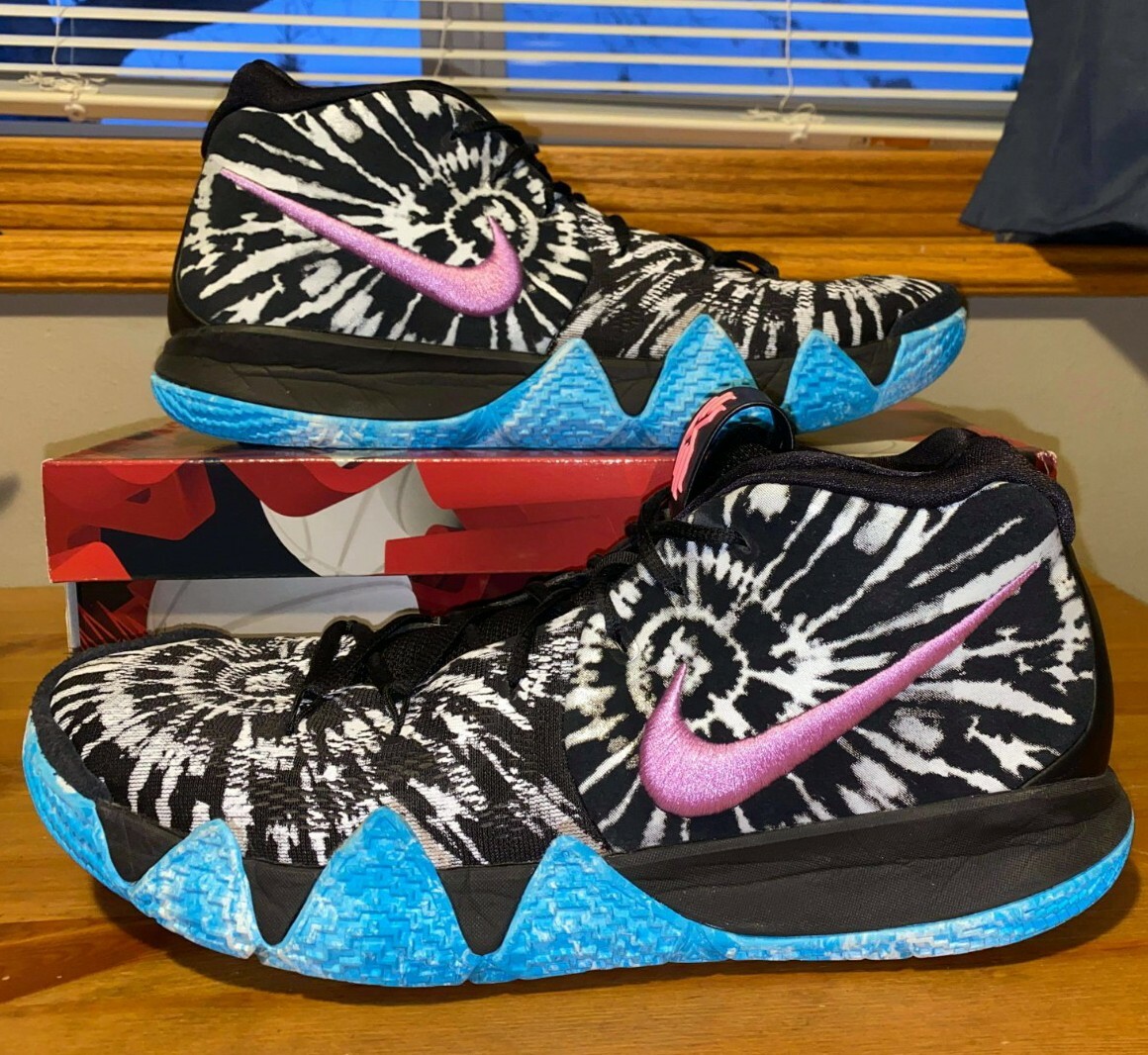 tie dye kyrie 4