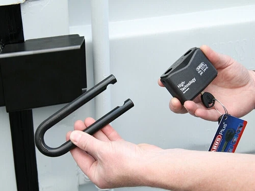 Abus 215/100 Shipping Container Lock Box With GRANIT 37RK/70HB100 Padlock