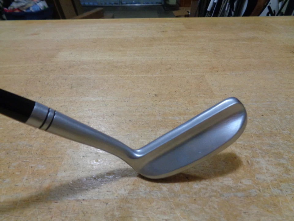 New MacGregor VIP TFP 90-3 Numbered Limited Edition PUTTER 35" Putter 0566/1000 - Image 3 of 4
