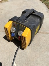 Appion G5 Twin Refrigerant Recovery Machine Turns On Appion G5 Twin Refrigerant Recovery Machine Turns On