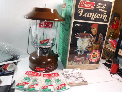 Vintage 1978 Coleman Modell 275 710 braune Laterne Lattenzaun Globus Made USA