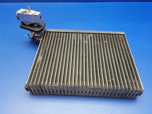 Mercedes-Benz ML W164 R251 Klimaanlage A/C AC Verdampfer 668220M PUM2104