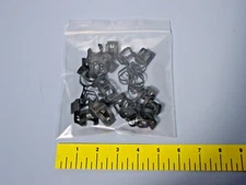 QTY 25 Eaton B-Line BX9 MC/AC Cable To Metal Stud Conduit, Cable Clips Fasteners