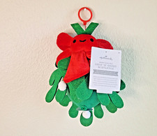 Hallmark Mistletoe MERRY KISS MAS Drop N GREET Sound & Motion Plush NEW VIDEO