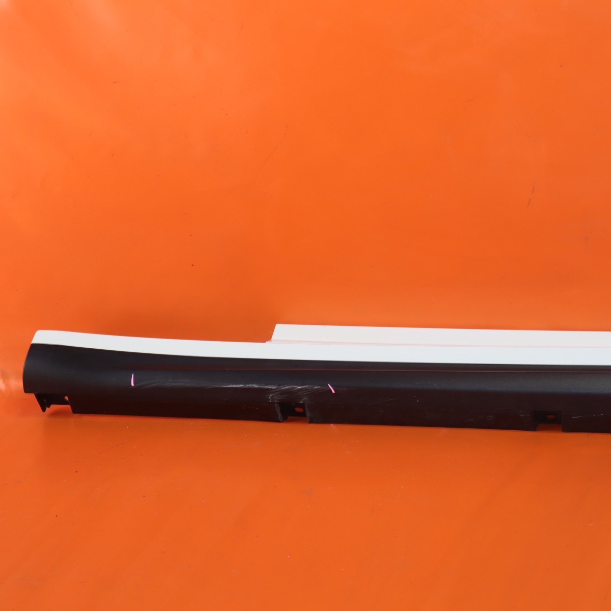 Maserati Ghibli 2014-2016 Left Rocker molding P/N 670010789