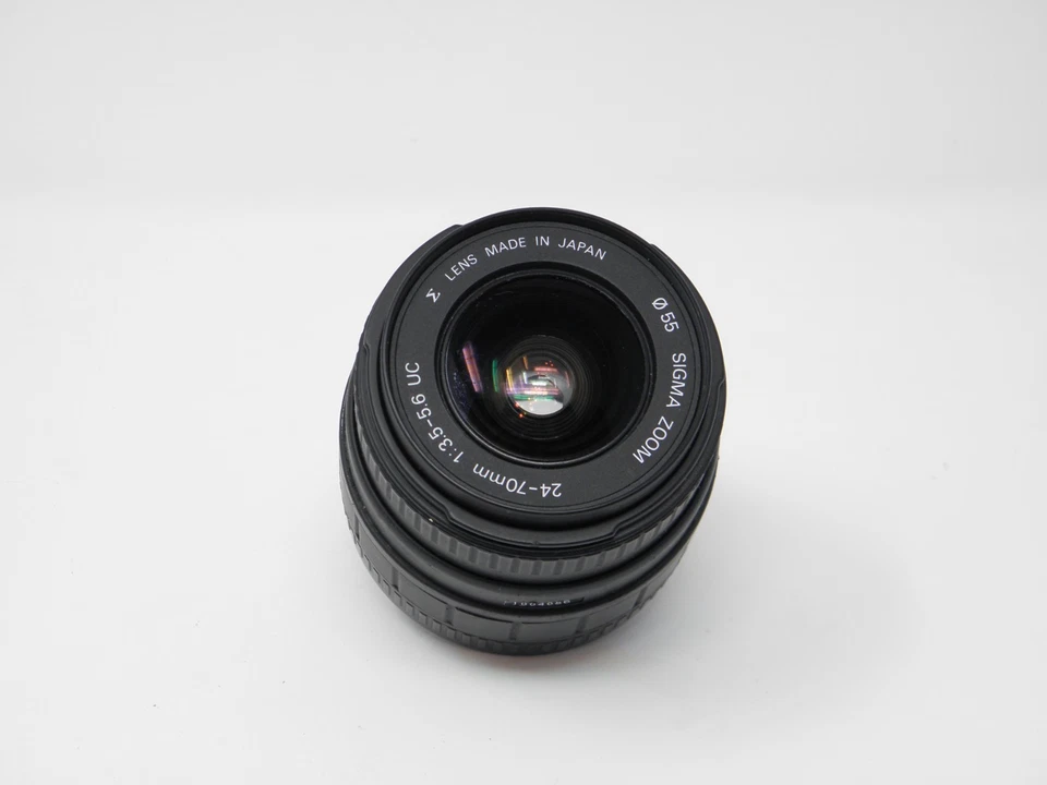 Sigma Zoom 24-70mm f/3.5-5.6 UC Aspherical Lens for Minolta Sony A Mount Japan - Image 2 of 4