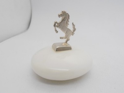 Cozzi Gioielli Cavallino Rampante 925 Silver on White Alabaster Paperweight
